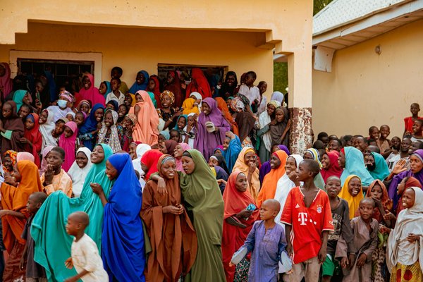 Les Ombres du Marché de l'Emploi : Révélations Sur le Chômage et la Discrimination