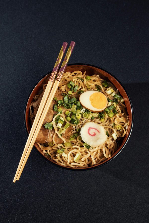 Explorez les bols à ramen : design, qualité et saveurs